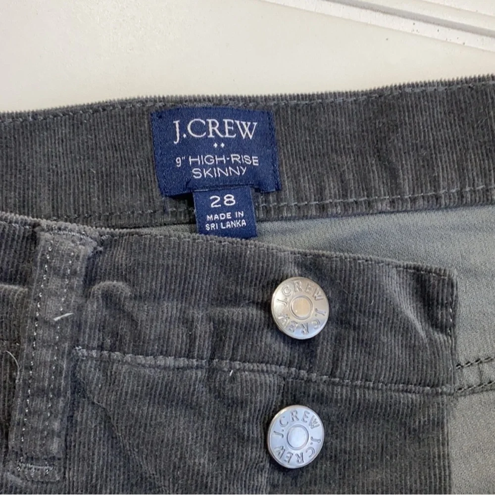 J. Crew 9” High Rise Skinny Button Fly Corduroy‎ Gray Jeans Size 28